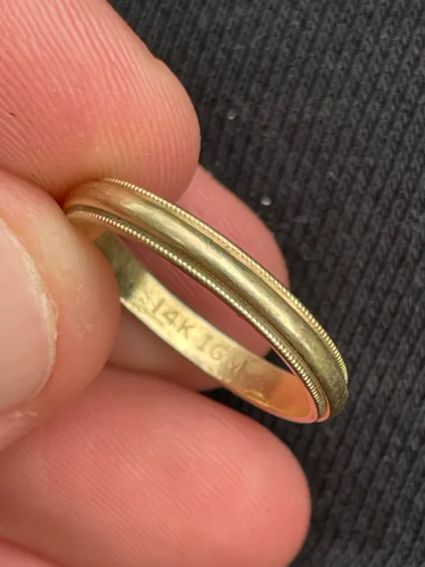 Art Deco Solid 14K Yellow Gold Vintage Wedding Band Ring! Sz 7.5- 2.2GR! Clean!