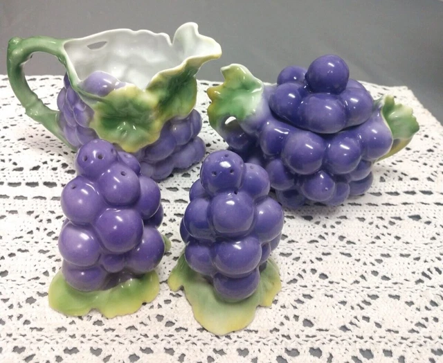 Royal Bayreuth Purple Grape Sugar Creamer and Salt Pepper Shakers Vintage Royal Bayreuth Purple Grape Sugar Creamer and Salt Pepper Shakers Vintage