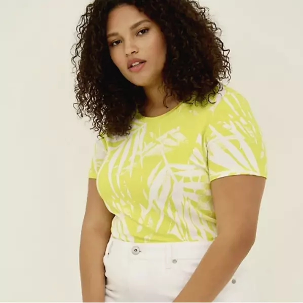 NWT Torrid Super Soft Tropical Palm Trees Lemon Lime S/S Top, Plus Sze 4 4X 26