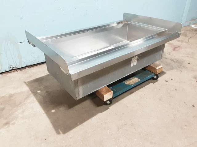 "Randell" S.s Double Sided Under Counter Bar Ice Bin With Cold Plate 6 In/Out "Randell" S.s Double Sided Under Counter Bar Ice Bin With Cold Plate 6 In/Out