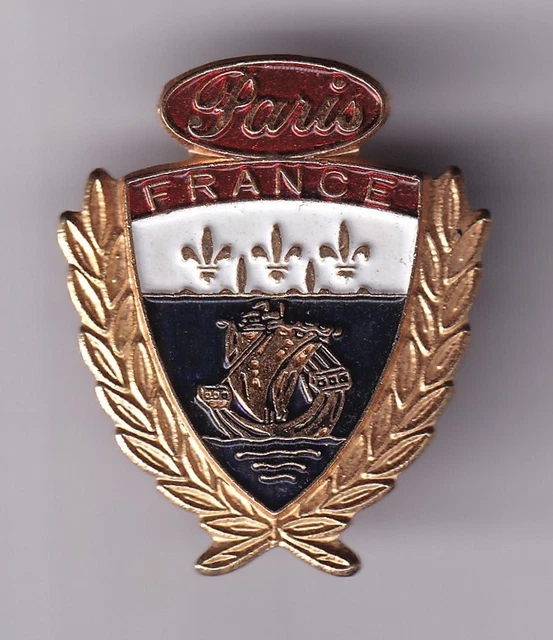 Pin's Rare Provence Côte D'Azur - Blason Saint-Tropez 83 - Collection Tourisme