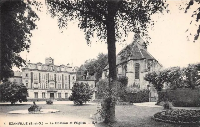Cpa 95 Ezanville Le Chateau Et L´eglise