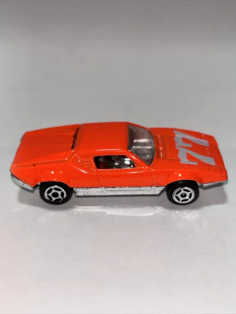 RED 77 De Tomaso Pantera, Die-Cast Metal Car Model, Sports Car, Small Scale Auto