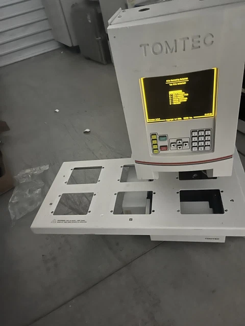 Tomtec Quadra 3 SPE 300-205 Series Liquid Handler