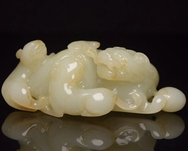 Chinese Exquisite Handmade Brave Troops Carving Hetian Jade Statue