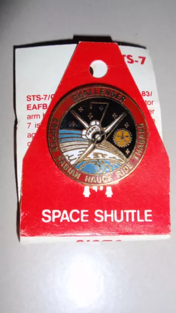 Challenger NASA Space Shuttle Commemorative Pin STS-7