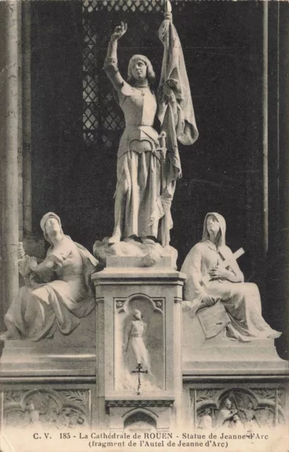 R207568 C. V. 185. La Cathedrale de Rouen. Statue de Jeanne dArc. Fragment de lA