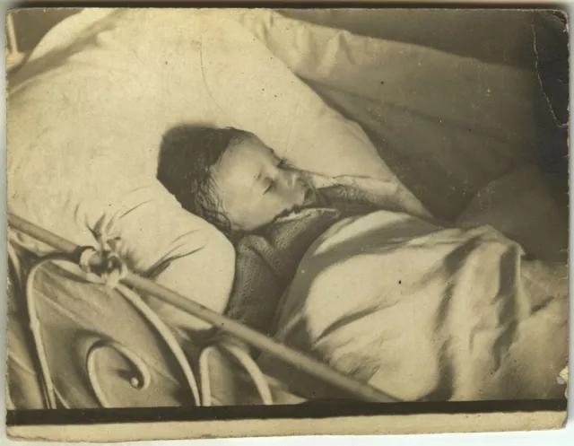 Photo Ancienne - Vintage Snapshot - Post Mortem Mort Défunt - Dead