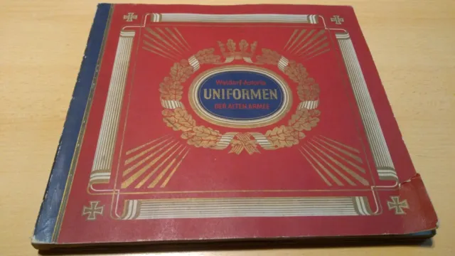 Zigarettenbilderalbum Sammelbilderalbum Waldorf-Astoria Uniformen d. alten Armee