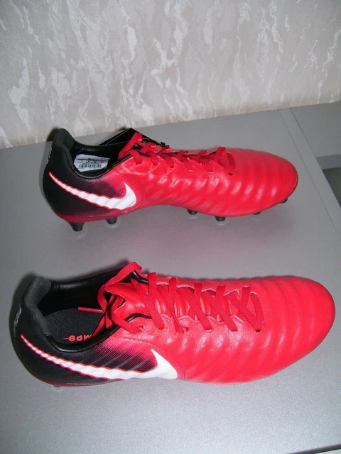 Nike Tiempo Legacy III AG-Pro Fußballschuhe Kunstrasen rot 40 oder 41 neu 2