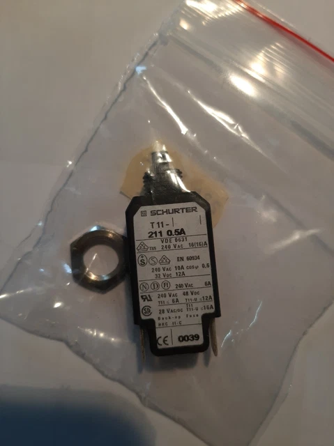 Disjoncteur thermique Schurter T11-211 0.5 A