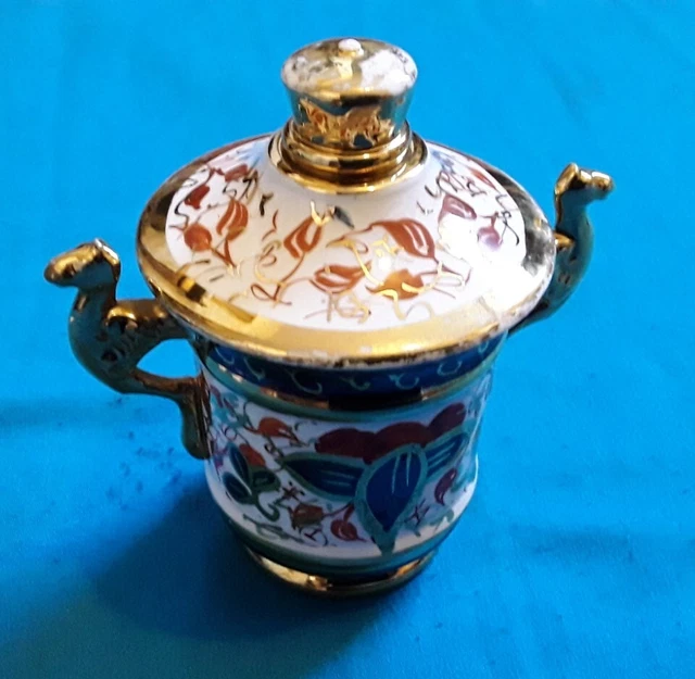 Cowking Signed Lidded Ceramic Urn
