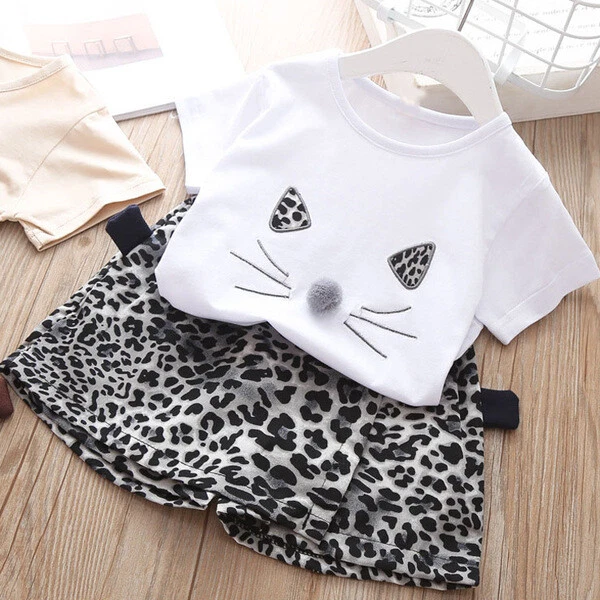 Completo Bimba bambina Maglia maniche corte pantaloni corti  bianco nero B038