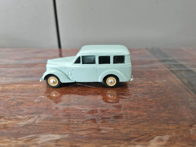 CIJ 1/43 ème RENAULT JUVA 4 POLICE 300 Kgs TRÈS BON ÉTAT MÉTAL