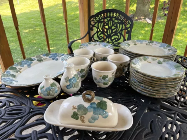 poppytrail by metlox dinner set - grape style poppytrail by metlox dinner set - grape style