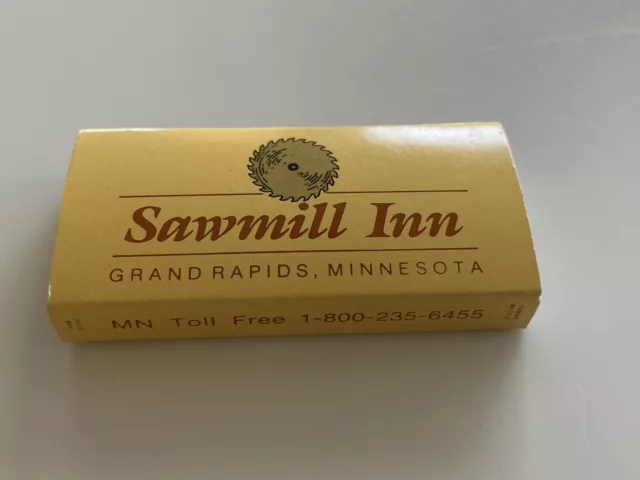 Vintage Matchbox - Sawmill Inn - Grand Rapids, Minnesota