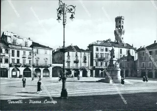 cc229 cartolina vercelli citta' piazza cavour panorama