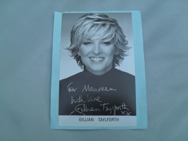 GILLIAN TAYLFORTH AUTOGRAPH - Signed photo and signed note EASTENDERS, THE BILL