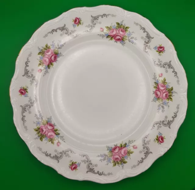 Vintage (1969) Royal Albert Tranquillity Dinner Plate (Size: 10.25" / 260mm)