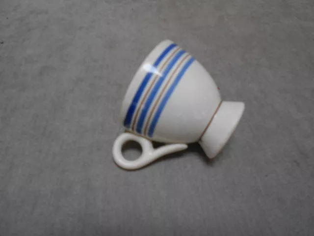 Tasse Ancienne en faience de GIEN marquée 2