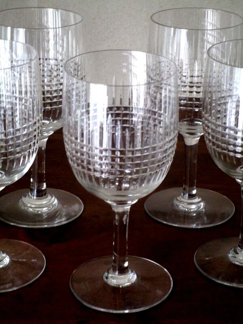 CRISTAL BACCARAT  NANCY   VERRE  A VIN BLANC  PORTO  HAUTEUR 10,9cm