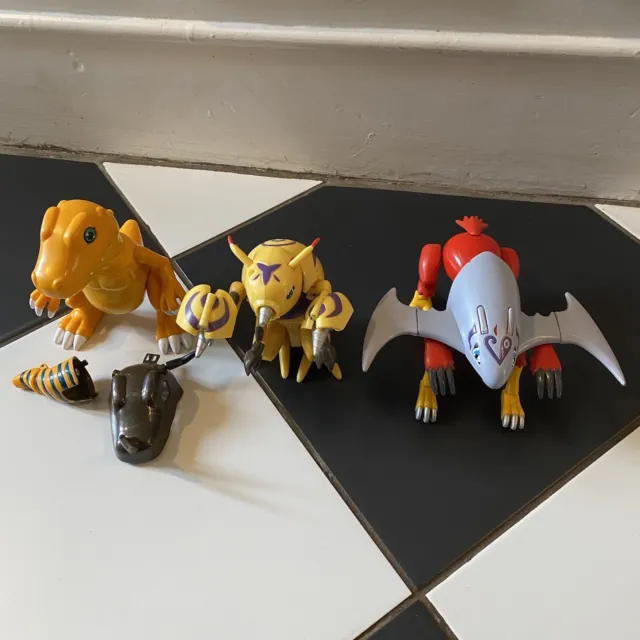 Digimon Digivolving Bundle - Digmon, Halsemon & Agumon Playset - Bandai Figures