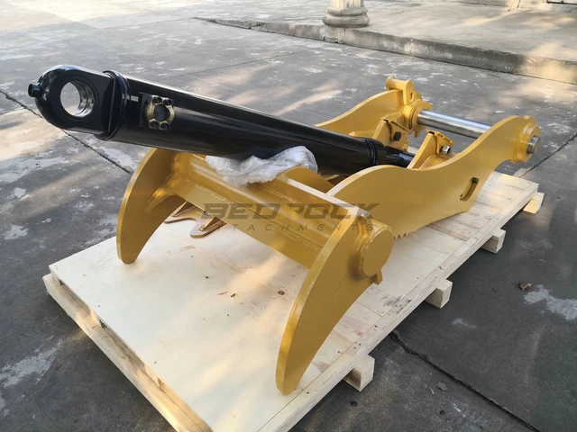 2 Tooth 330D/336D/336E, Pin Grabber Thumb, 54 In Bucket, Non-Progressive