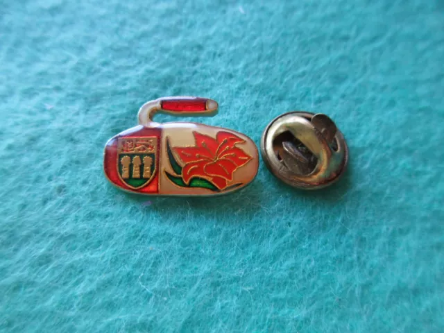 Saskatchewan Curling Rock Lapel Pin