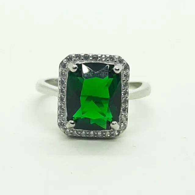 Anello donna Kate argento 925  pietra verde con zirconi bianchi