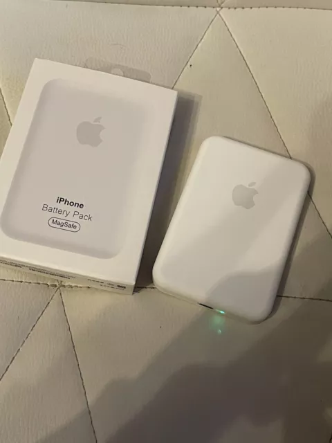 Apple MagSafe Battery Pack (MJWY3ZM/A)