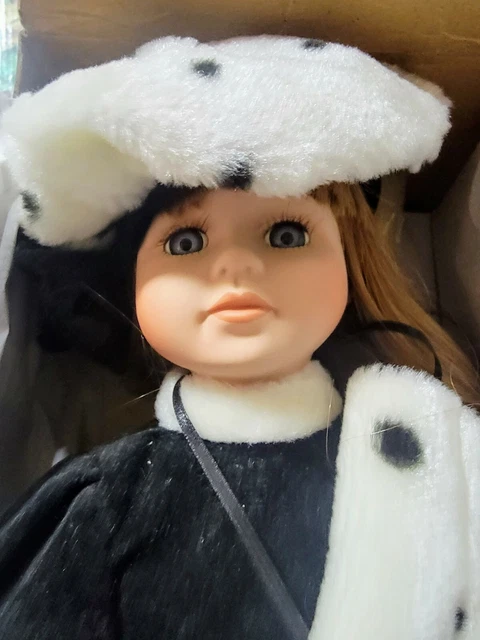 The Heritage Signature Collection "Danielle" Dalmation Doll(porcelain) Orig Box 2