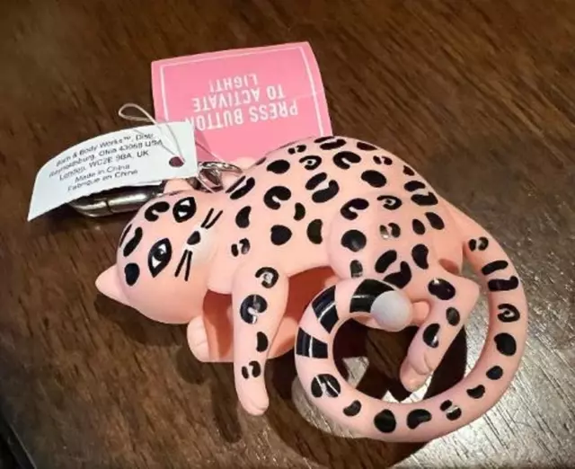 Bath & Body Works Leopard Cat Pocketbac Hand Sanitizer Holder DOES NOT LIGHT UP!