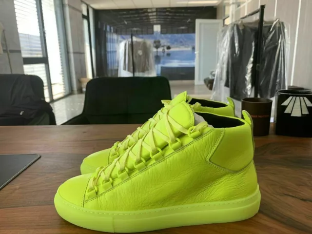 Balenciaga deals arena verte