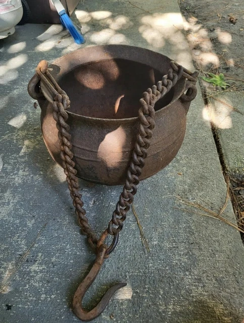 Antique Cast Iron Cauldron Unmarked 18th Or 19th Century?