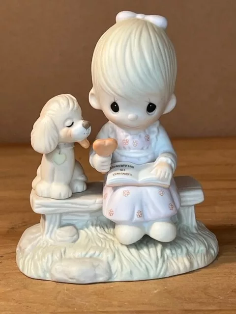 Precious Moment "LOVING IS SHARING" E-3110/G Original 21 Figurine Girl w/Puppy