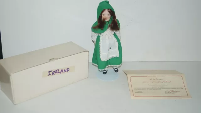 DOLLS OF THE WORLD AILEEN Representing IRELAND 9" Doll DANBURY MINT - NEW IN BOX