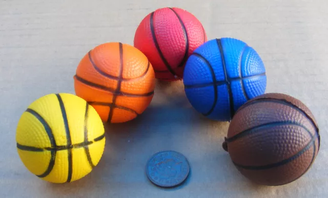 Rubber Sports Balls Garden Accessory Tumdee 1:12 Scale Dolls House Miniature