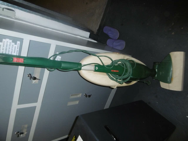 Vorwerk Kobold 131 Staubsauger - Generalüberholt Mit EB 351 Elektrobürste