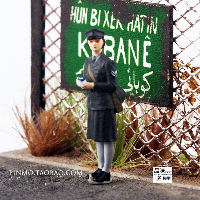 Homemade 1/72 WWII British female officer 1 soldier model with color above