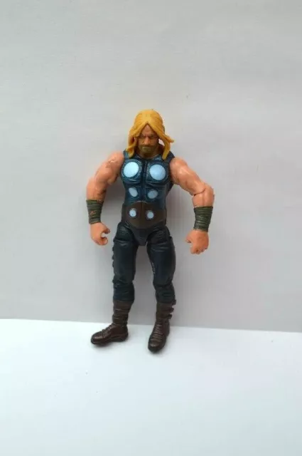 Figurine Titan Héro 30 cm Avengers Hasbro : King Jouet, Figurines