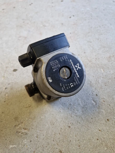 Circulateur UPS20-50 130 Réf. 95132290 - Quincaillerie Sénégalaise