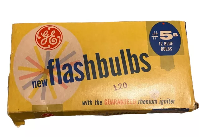 New Vintage Box of 12  GE General Electric 5B Flashbulbs General Electric BLUE