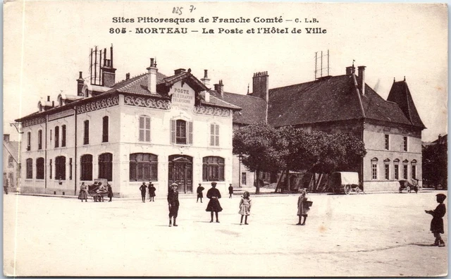 25 MORTEAU - la poste & l'hotel de ville