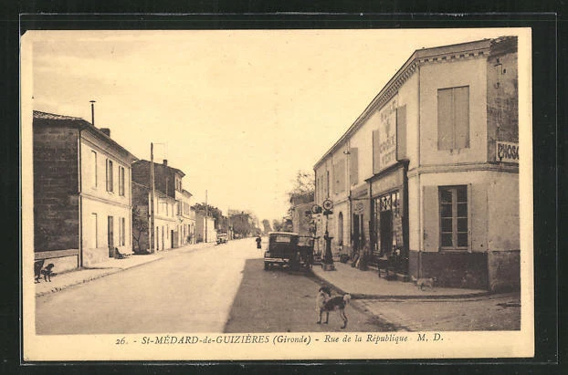 CPA St-Medard-de-Guizieres, Rue de la Republique