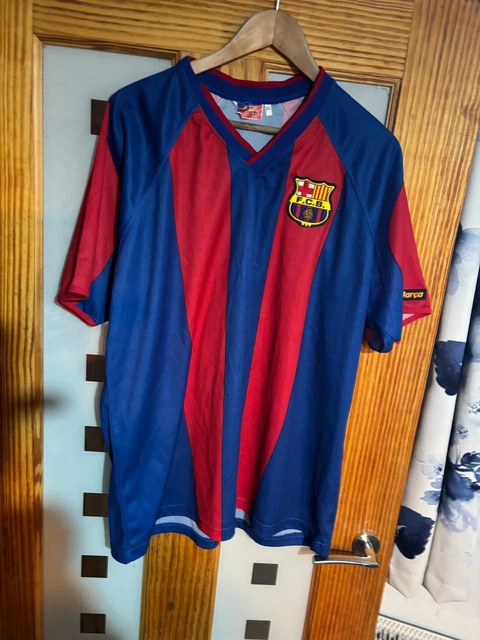 FBC BARCELONA HOME Football Shirt Number 9 Kluivert. Size XL Pre