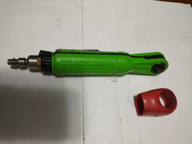 Snap-On Tools FAR25A, Compact Air Ratchet 1/4" Drive. AHCS21M Fitting. YA888
