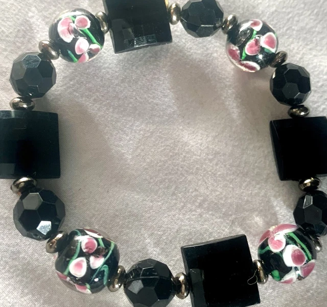 Black Lamp Work Inlaid Pink Flower Art Glass Bead Beaded Floral Stretch Bracelet