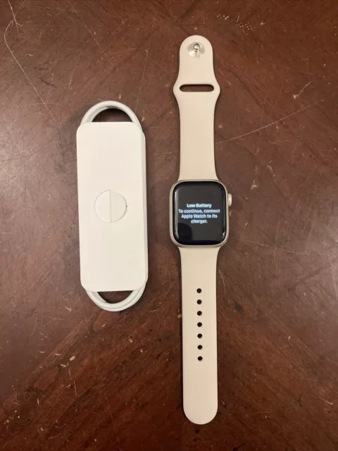 Apple Watch Series 7 41mm Aluminum Case with Sport Band - Gps+cellular K71
