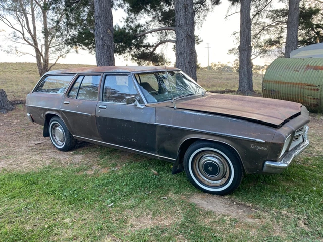 Holden HQ Kingswood station wagon factory V8