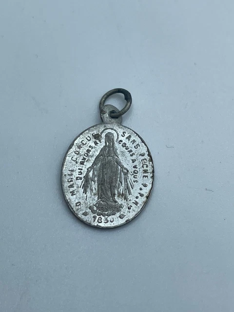 Pendentif Vierge De Guadalupe En Or Jaune 14 Carats - Médaille Religieuse Ovale, Neuf Avec étiquettes